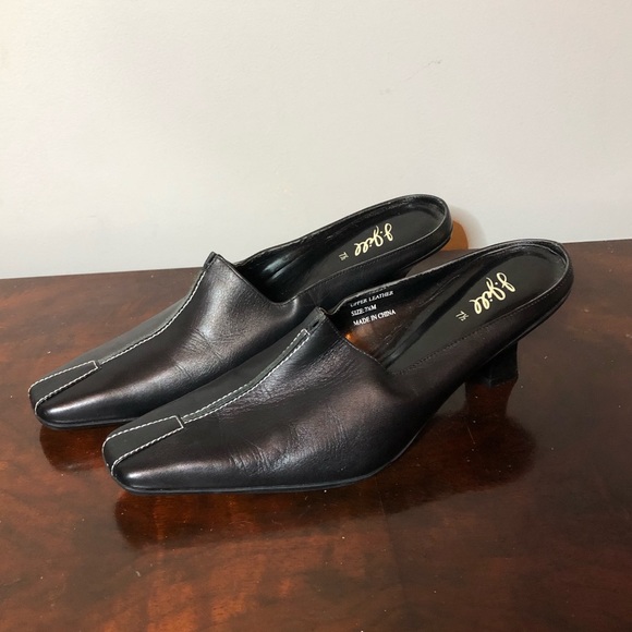J.JILL MULES pumps soft BLACK LEATHER 7 1/2 women’s size 7.5 EUC - Picture 1 of 5
